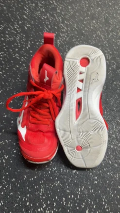 Used Mizuno VB Shoes Adult Red Senior 6