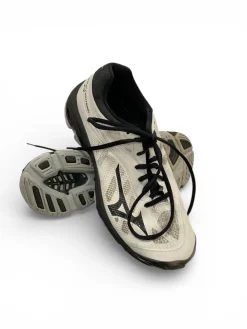 Used Mizuno VB Shoes Adult White Senior 9