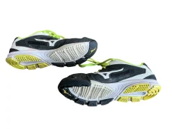 Used Mizuno VB Shoes Adult Black Senior 9.5