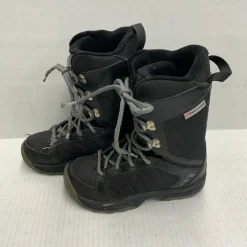 Used Morrow SLICK Boys Snowboard Boots Black Junior 05