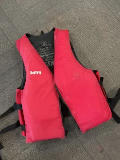 Used MTI PFD Adult PFD Red 2X