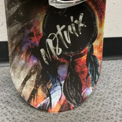 Used M8TRIX JR SNOWBOARD Black And Wine Red 110 cm