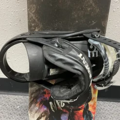 Used M8TRIX JR SNOWBOARD Black And Wine Red 110 cm