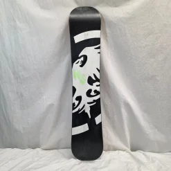 Used Never Summer EVO 4.0 Boys Snowboard Only White 119 cm