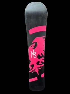 Used Never Summer ONYX Womens Snowboard Only White 143 cm