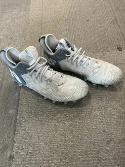 Used New Balance LAX Cleats Mens Grey Senior 9