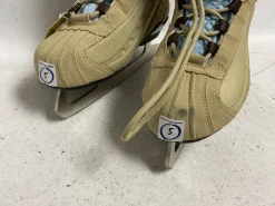 Used Nike Girls Softboot Skate Tan Junior 05