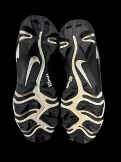 Used Nike LAX Cleats Womens Black And White Senior 6.5