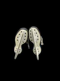 Used Nike O VTI Junior Hockey Skate Junior 04