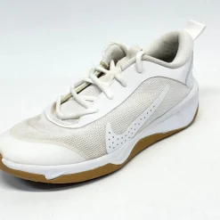 Used Nike OMNI MULTICOURT VB Shoes Adult White Senior 6