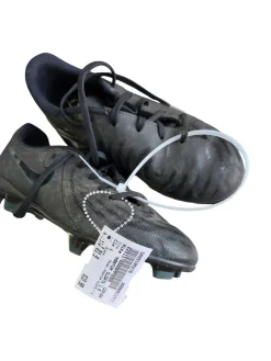 Used Nike PHANTOM CLEATS 1.5 Soccer Cleats Black Junior 01.5