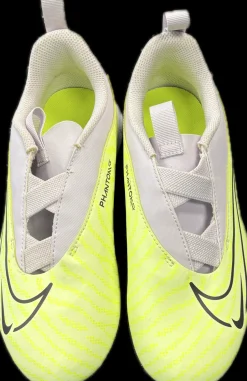 Used Nike PHANTOM GX ACADEMY Soccer Turf Shoes White Junior 03.5