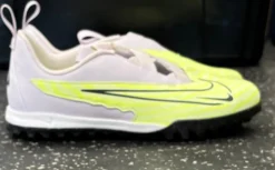 Used Nike PHANTOM GX ACADEMY Soccer Turf Shoes White Junior 03.5