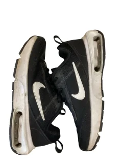 Used Nike Running/X-Train Shoes Y