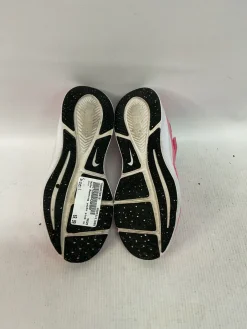 Used Nike Running/X-Train Shoes Y