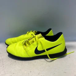 Used Nike Soccer Indoor Shoes Yellow Senior 8.5