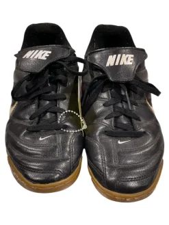 Used Nike Soccer Indoor Shoes Black Junior 01