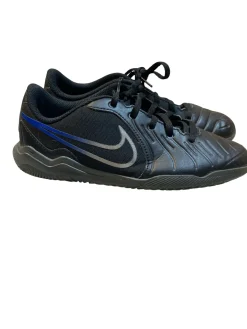 Used Nike Soccer Indoor Shoes Black Junior 03.5