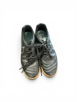 Used Nike Soccer Indoor Shoes Black Senior 8.5