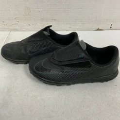Used Nike Soccer Turf Shoes Black Youth 12.0