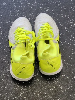 Used Nike Soccer Turf Shoes Grey And Lime Junior 04.5