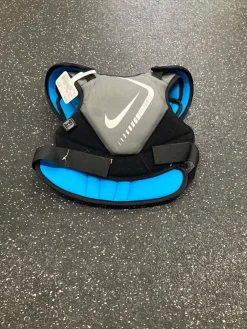 Used Nike VAPOR LT NOCSAE Lacrosse Shoulder Pads Grey MD