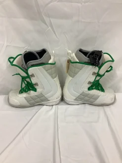 Used Northwave TOPAZ Girls Snowboard Boots White And Green Junior 06