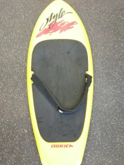 Used O'Brien STYLE 55" Kneeboards