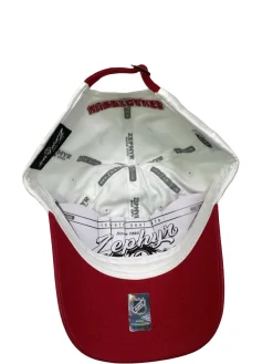 Used Outerwear Mens Hat White