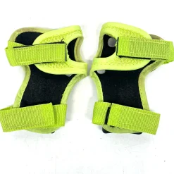 Used 6pc Protective Set Black/Green Youth
