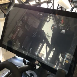 Used Peloton 2022 Bike Gen 2 Screen STATIONARY BIKE Indoor Cycle