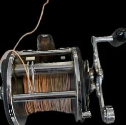 Used Penn 209 LEVEL WIND Rod and Reel Combo