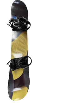 Used PUBLIK 155cm Black Snowboard w/ Salomon Pact Bindings