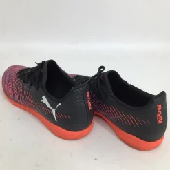 Used Puma FUTURE 8 PLAY SR 9.5 INDOOR SOCCER CLEAT Soccer Indoor Shoes Pink Senior 9.5