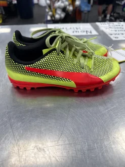 Used Puma Soccer Turf Shoes Optic Yellow Junior 01.5