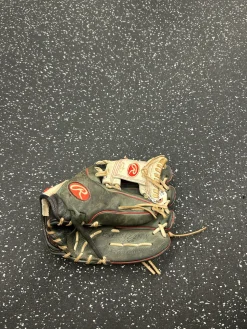 Used Rawlings GAMER BB/SB Glove RH Throw Navy Blue 11 1/4