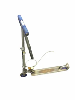 Used Razor SCOOTER Scooter None
