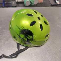 Used Razor Skateboard Helmet Green LG