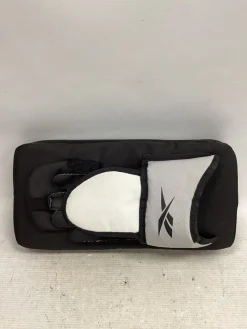Used Reebok GOALIE BLOCKER Street Goalie Blocker Jr Black