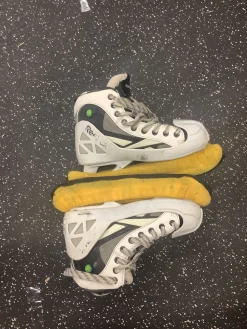 Used Reebok 7K PUMP Intermediate Goalie Skate Intermediate 5.0