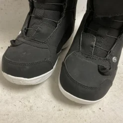 Used Ride NORRIS BOA Boys Snowboard Boots Black Junior 01