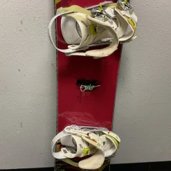 Used Ride OMG SERIES Womens Board/Bindings Pink And Black 144 cm
