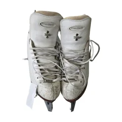 Used Riedell 220 FIGURE SKATES SIZE 4 Girls Figure Skate White Junior 04