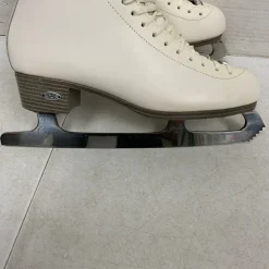 Used Riedell DIAMOND WomensFigure Skate White Senior 8.5