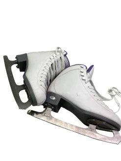 Used Riedell SPARKLE SZ 4 WomensFigure Skate White Senior 4