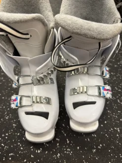Used Rossignol FUN GIRL Girls DH Ski Boot White 235 MP - J05.5 - W06.5