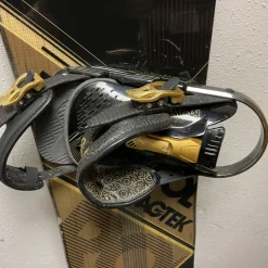 Used Rossignol ONEMAGTEK Mens Board/Bindings Black And Gold 156 cm