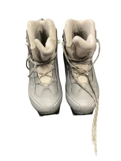 Used Rossignol X1 NNN Girls NNN XC Ski Boots Grey W 05-05.5 / JR 03.5-04
