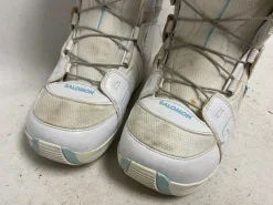 Used Salomon LINEA Girls Snowboard Boots White Junior 06