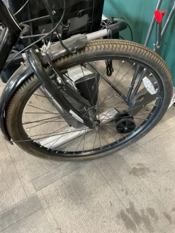 Used Schwinn MIDWAY Cruiser Bike Womens Black 19-20